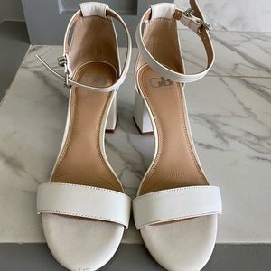 GB Ivory Block Heel
